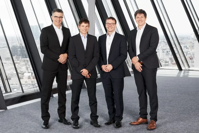 Gruppenfoto des Raiffeisen Research Teams