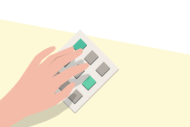 Abbildung einer Hand, die mit einem Bedienfeld mit quadratischen Tasten interagiert. Das Bedienfeld enthält grüne und graue Tasten, die rasterförmig angeordnet sind. Die Umgebung wirkt minimalistisch mit hellem Hintergrund. Das Bild betont Einfachheit und Funktionalität.