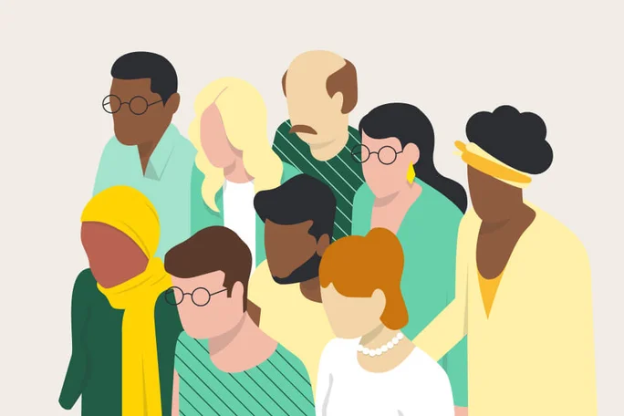 Bunte Illustration einer vielfältigen Gruppe von Menschen, die gemeinsam stehen. Die Gruppe umfasst Männer und Frauen unterschiedlicher Ethnien und Altersgruppen mit individuellen Kleidungsstilen und Accessoires. Die Darstellung betont Inklusion und Gemeinschaft, mit gedeckten Farbtönen und minimalistischem Design.